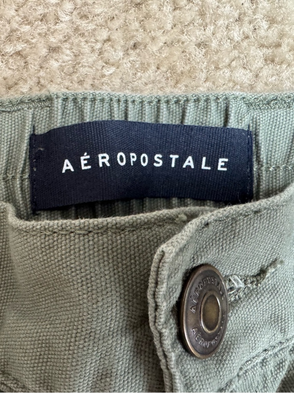 Aeropostale Sz XS Women's Cargo Pants in Sage Green - Relaxed Utility Style - Picture 5 of 9